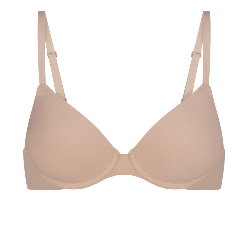 SKIMS Fits Everybody T-Shirt Bra Underwire NWT Size 40D MICA Skin Weightless
